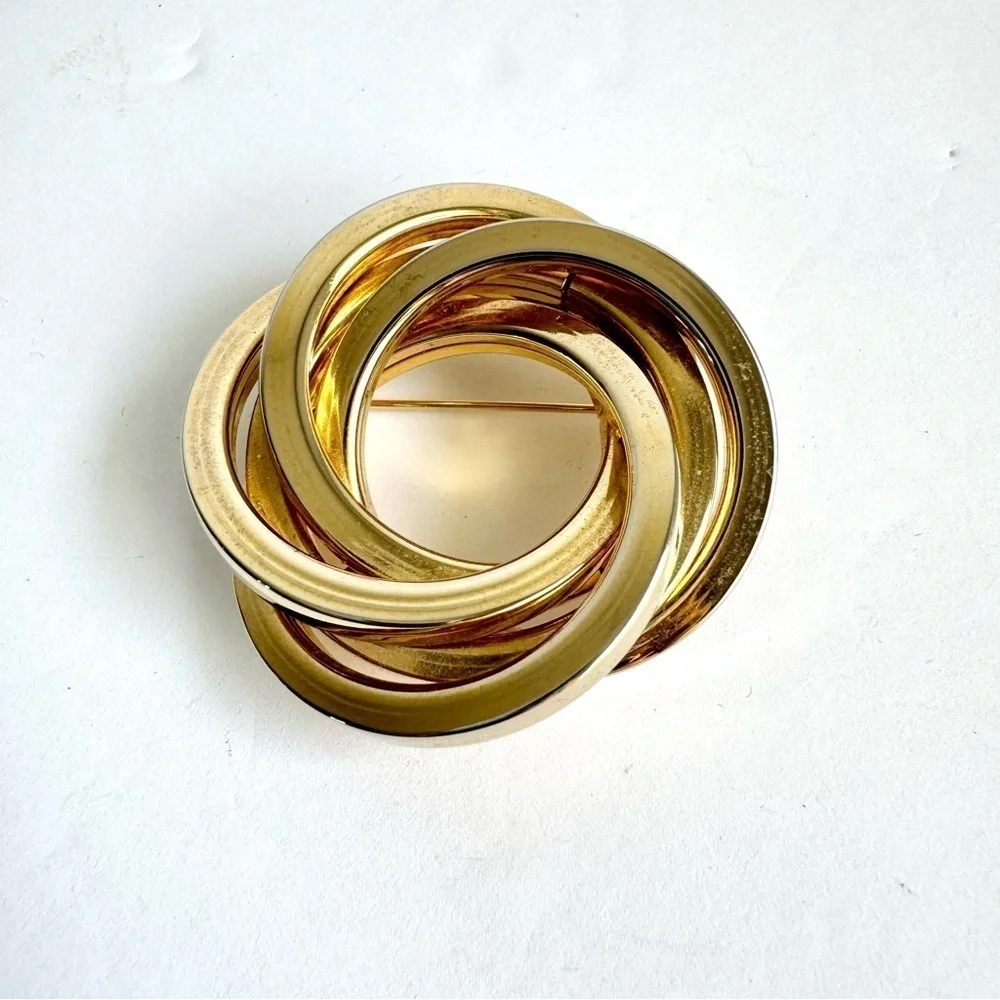 Vintage Gold Tone Concentric Circles Brooch Wreath Statement Large‎ Cocktail Pin